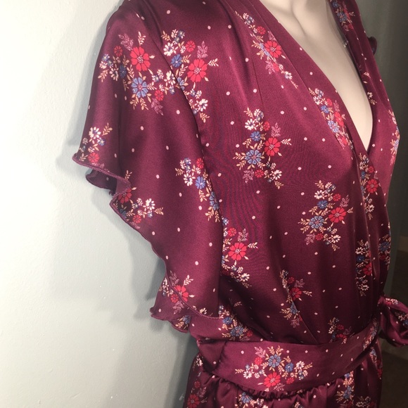 Floral Maroon A-Line Belted Dress Charlotte Russe - Picture 3 of 8